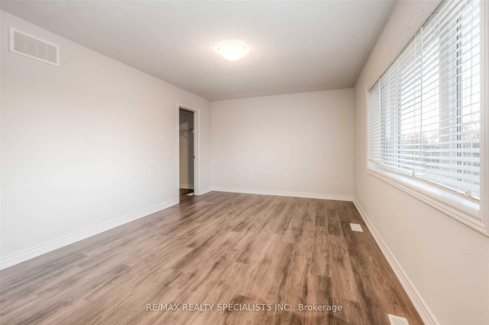 516 Linden Drive, Unit Upper - Photo 24