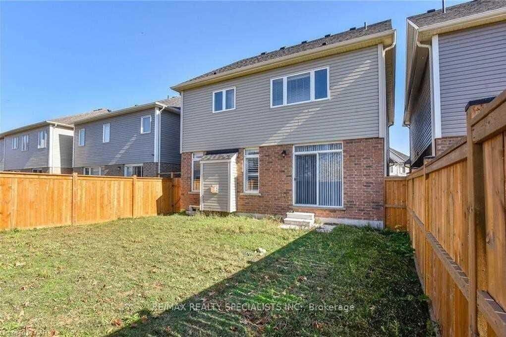 516 Linden Drive, Unit Upper - Photo 27