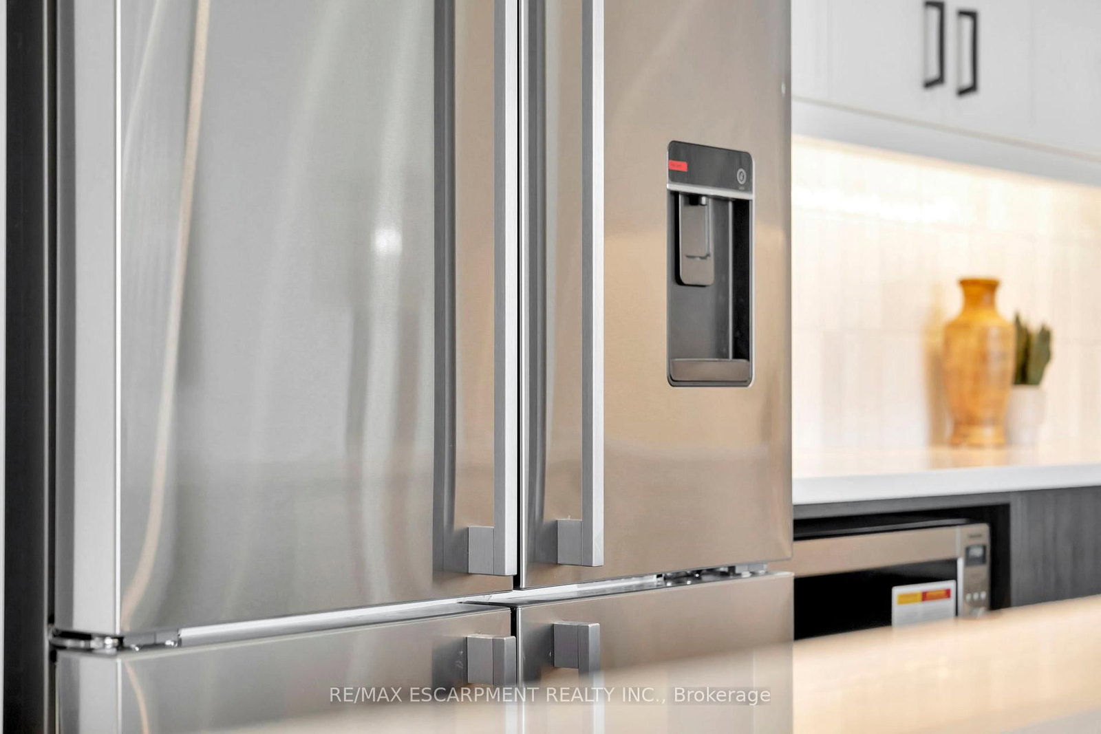 7 Grand River Street N, Unit 203 - Photo 10