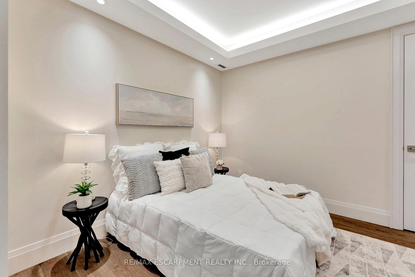 7 Grand River Street N, Unit 203 - Photo 20