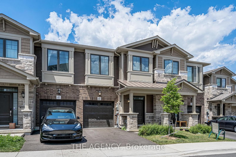 47 Hibiscus Lane, Hamilton, L8K 0A4 | Image 2