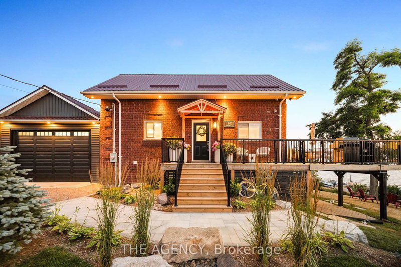 11 Fifth St, Kawartha Lakes, K0M 1L0 | Image 3