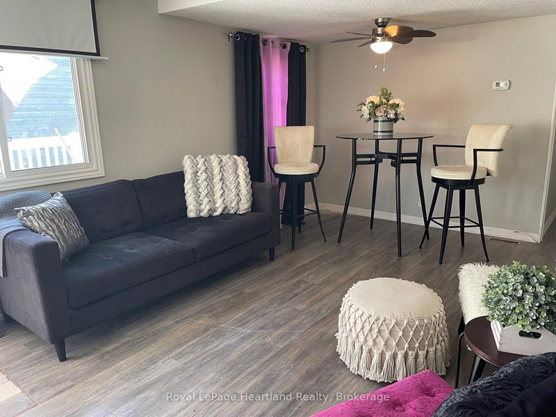 21 RUTH St, Ashfield-Colborne-Wawanosh, N7A 3Y3 | Image 3