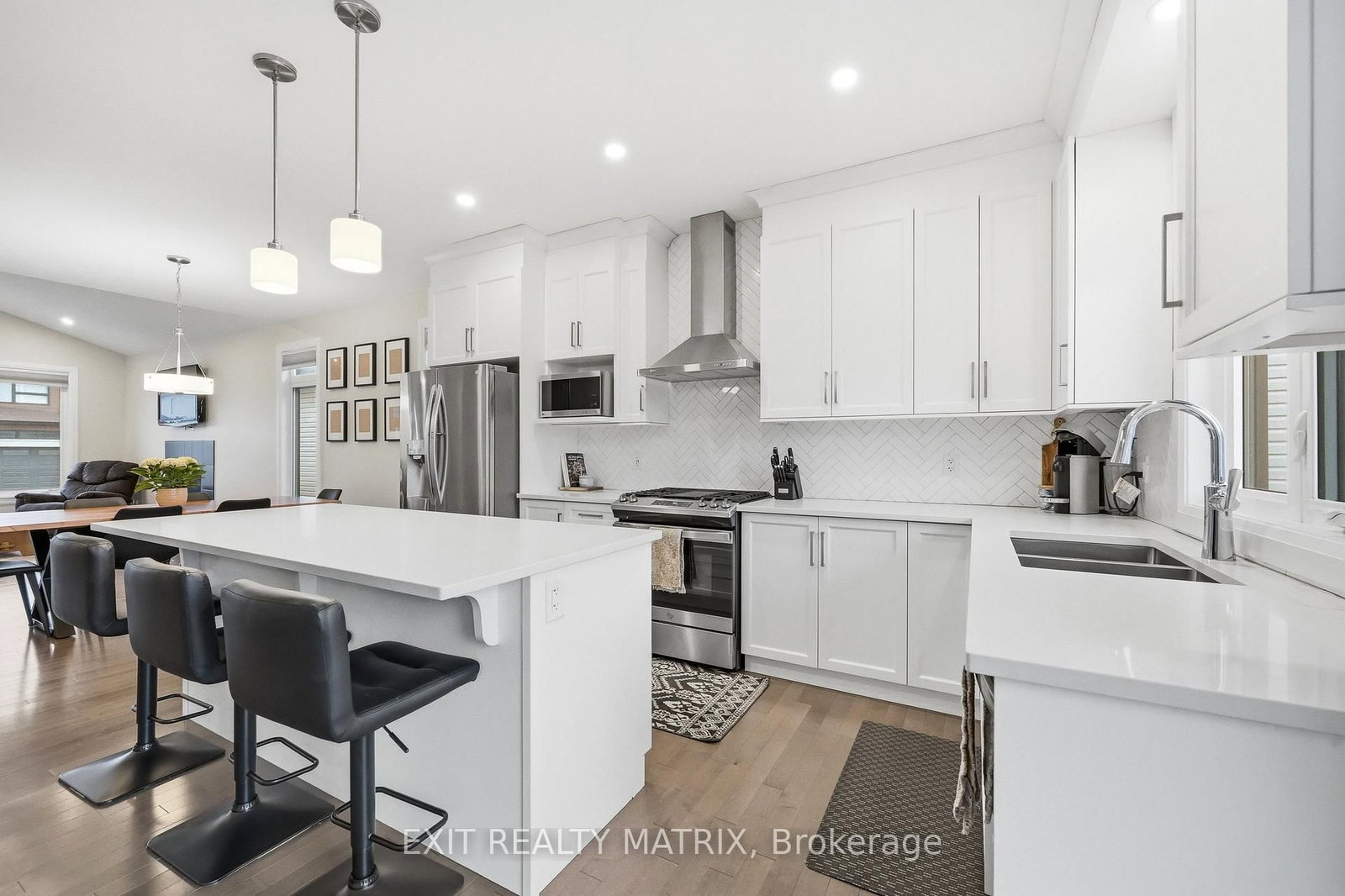 Detached House for sale at 397 COLMAR Street, Russell, Ontario, K0A 1W0 - Embrun - MLS: X13013778