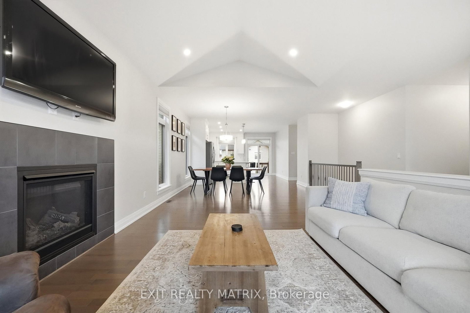 Detached House for sale at 397 COLMAR Street, Russell, Ontario, K0A 1W0 - Embrun - MLS: X13013778