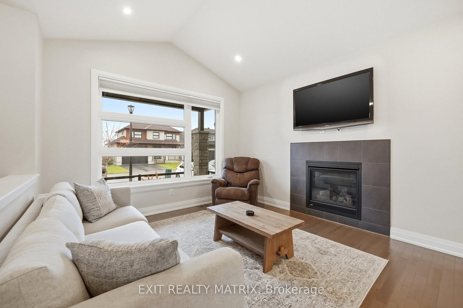 Detached House for sale at 397 COLMAR Street, Russell, Ontario, K0A 1W0 - Embrun - MLS: X13013778