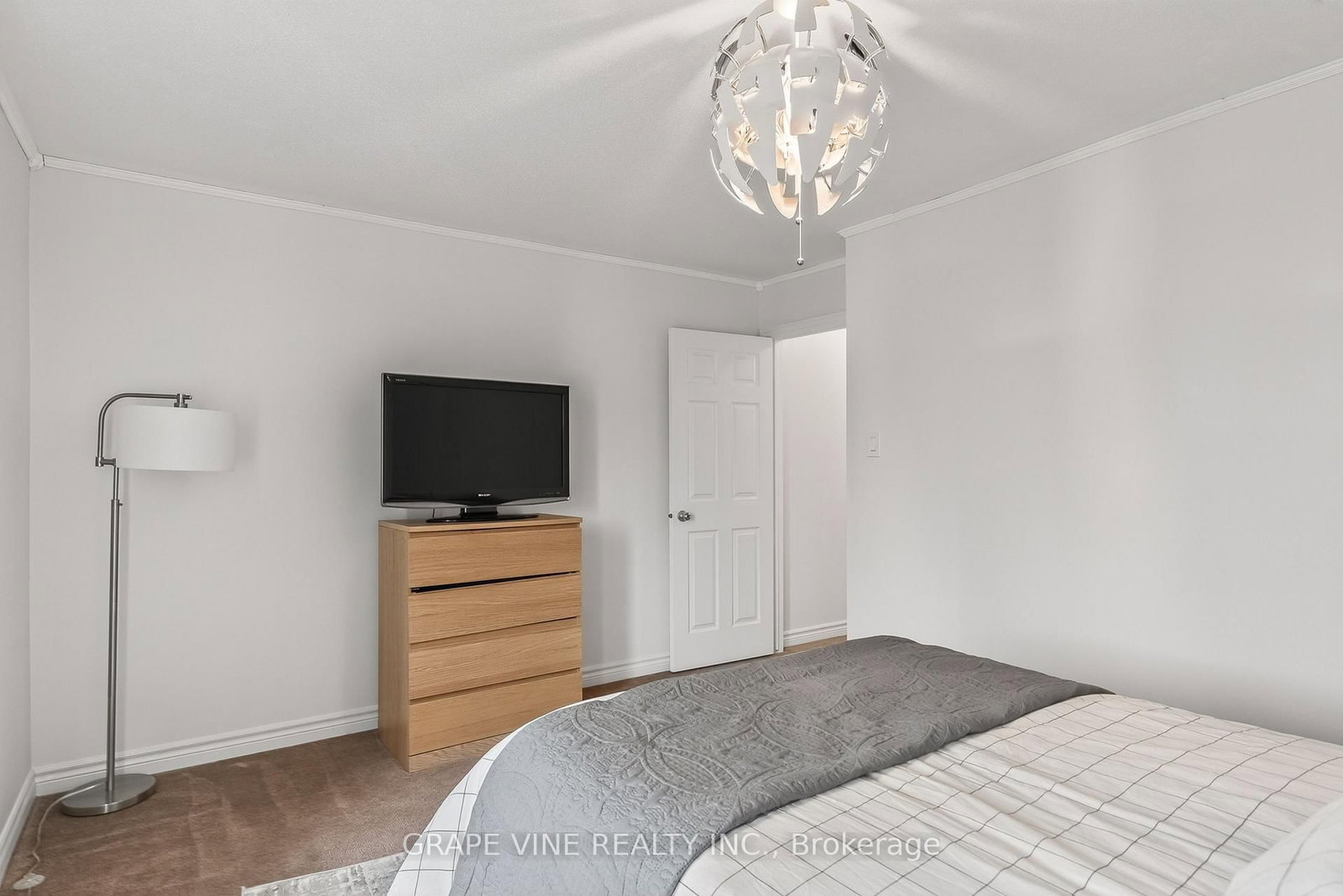 322 Foxridge Way • Ottawa, ON photo 25