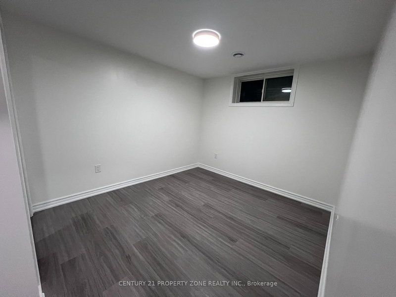 Bsmt - 7747 Hanniwell St, Niagara Falls, L2G 0H5 | Image 2