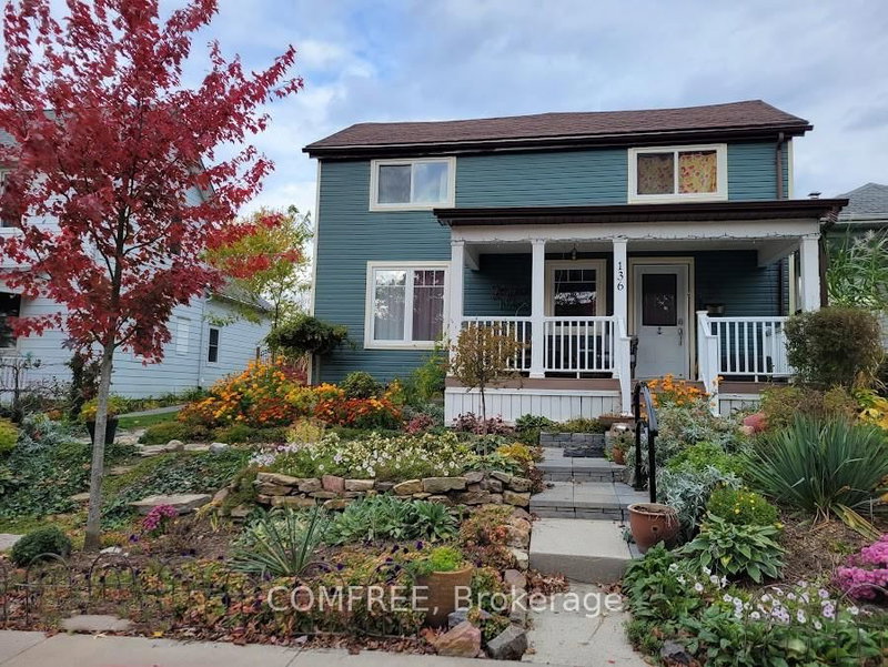 136 John St, Gananoque, Ontario