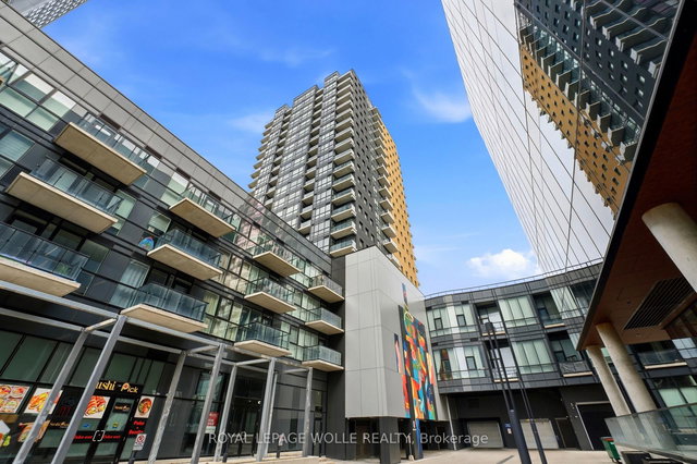 16 - 104 Garment Street