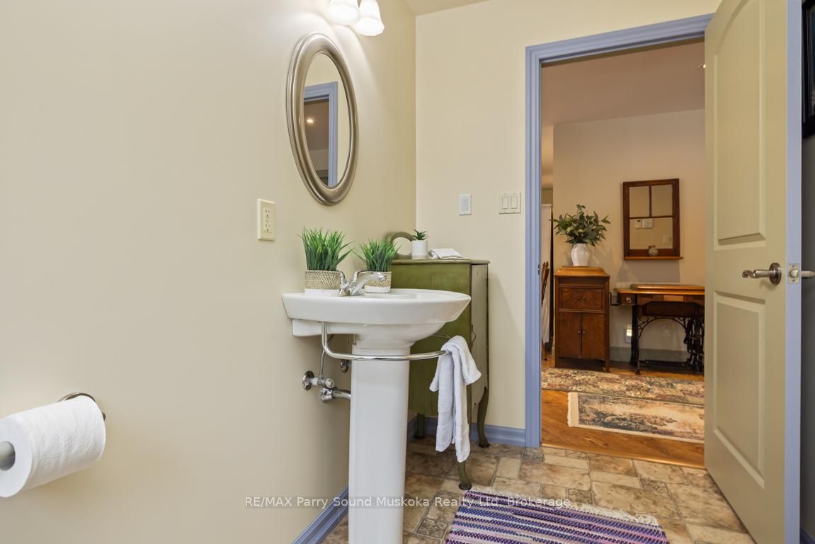 64 124 Highway • McDougall, ON photo 19