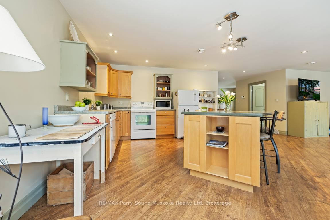 64 124 Highway • McDougall, ON photo 8