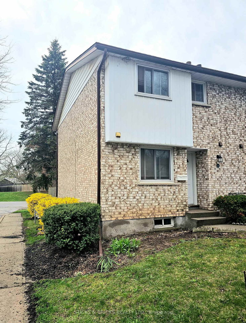 1 - 5815 SWAYZE Dr, Niagara Falls, L2J 3W3 | Image 2