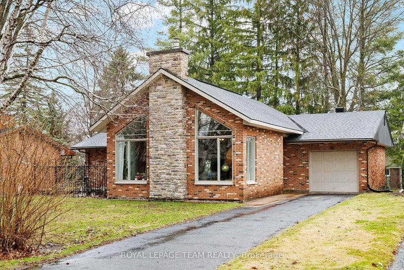 33 Rutherford Cres, Ottawa, K2K 1N1 | Image 2