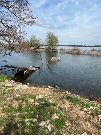 PT LT 8 Nine Mile Point Road • Wolfe Island, ON photo 3