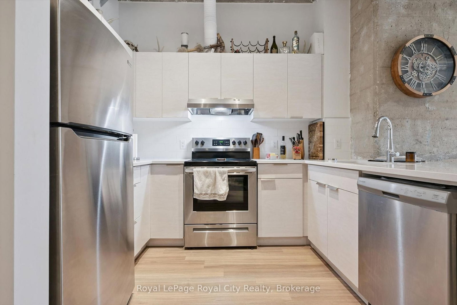 120 Huron Street, Unit 115 - Photo 10