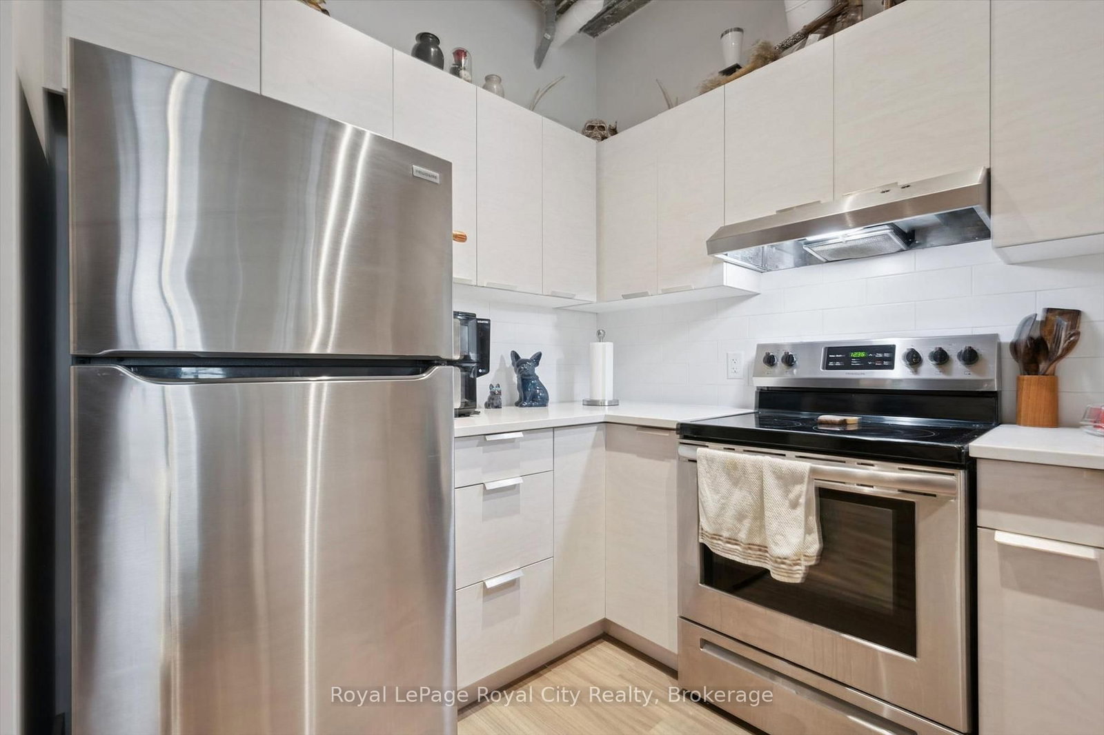 120 Huron Street, Unit 115 - Photo 11