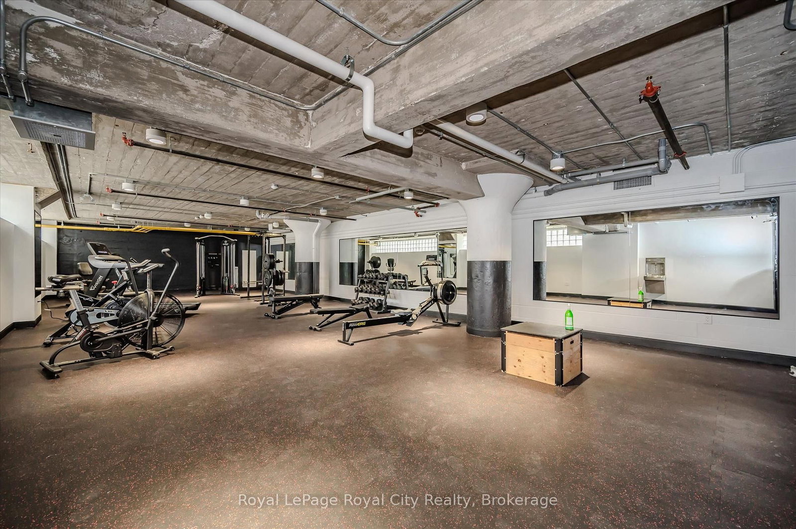 120 Huron Street, Unit 115 - Photo 32