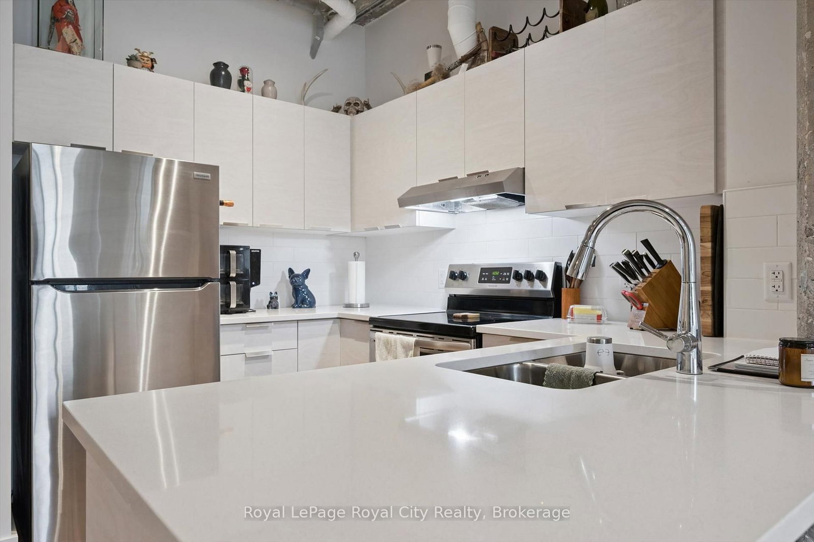 120 Huron Street, Unit 115 - Photo 9