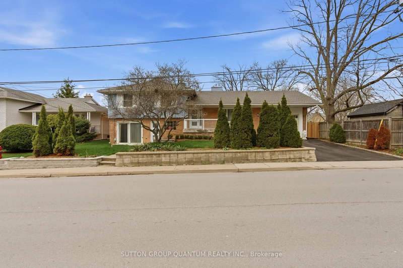 50 Barton St, Hamilton, L9H 1N8 | Image 3