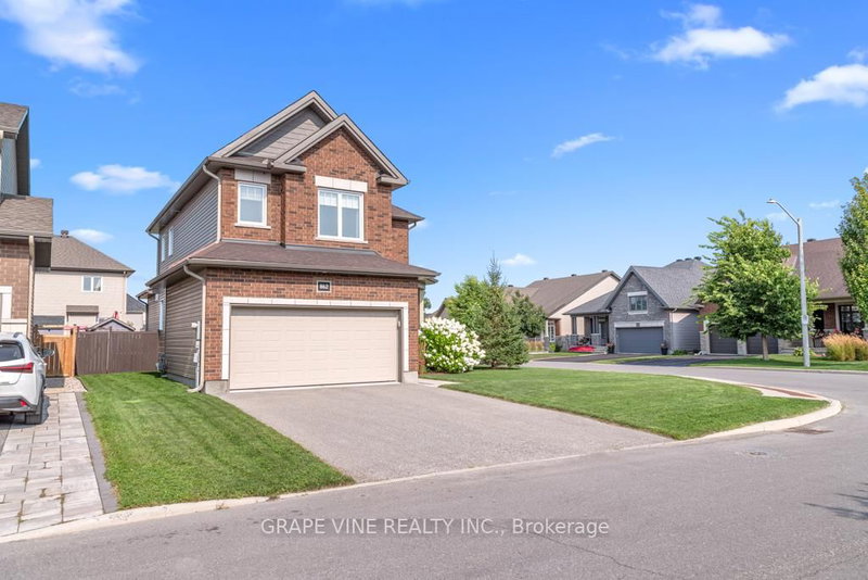 862 Oat Straw Way, Ottawa, K1T 0M2 | Image 2