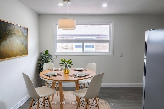 1 - 88 Mary Street W