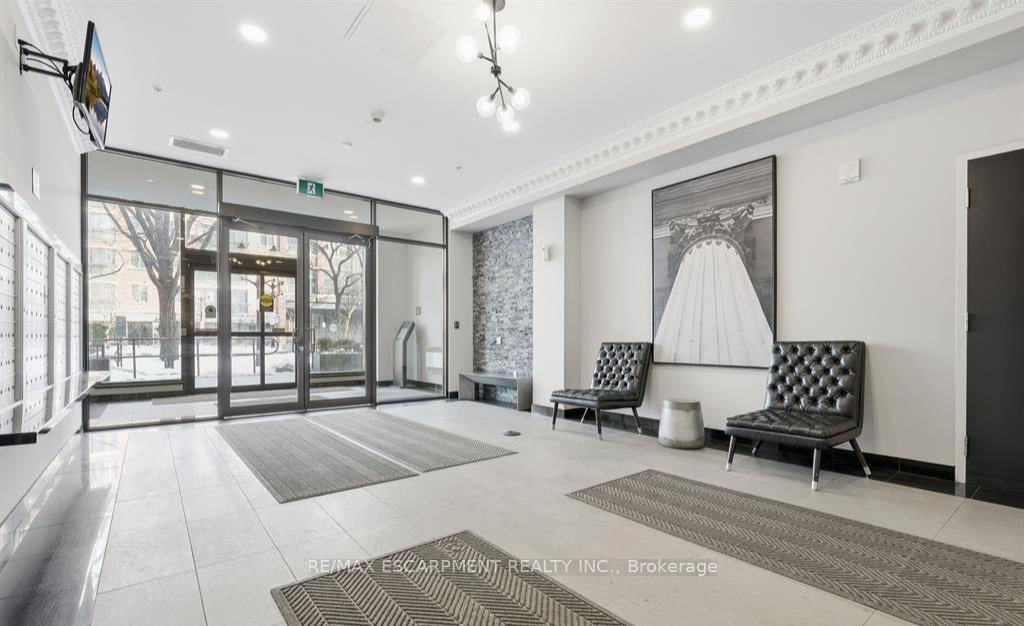 112 King Street E, Unit 905 - Photo 40