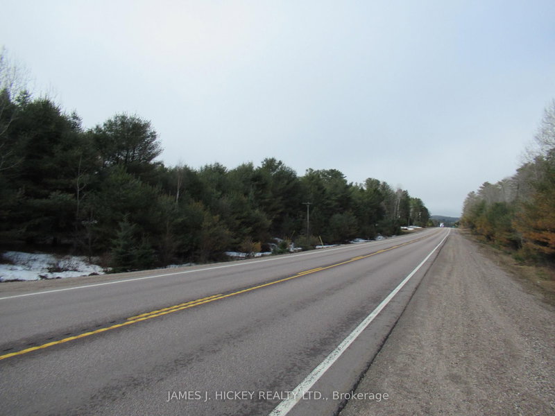 38589 Hwy 17 Highway