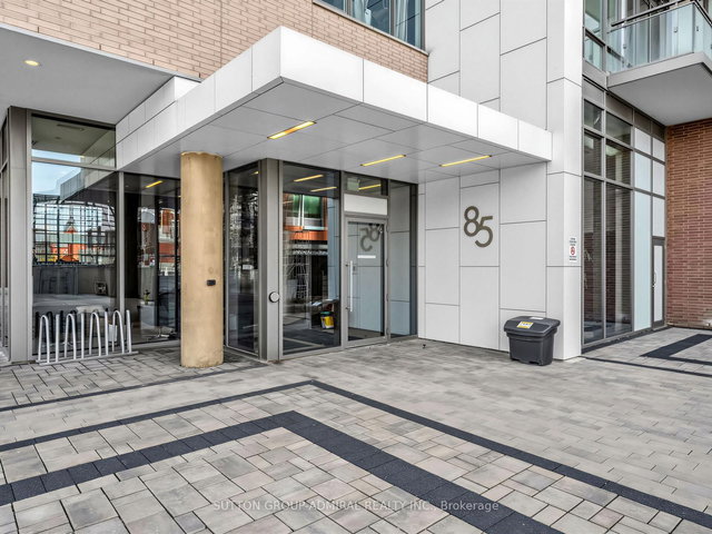 701 - 85 Duke Street W