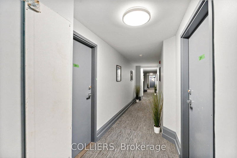 1083* Main St E, Hamilton, L8M 1N5 | Image 2