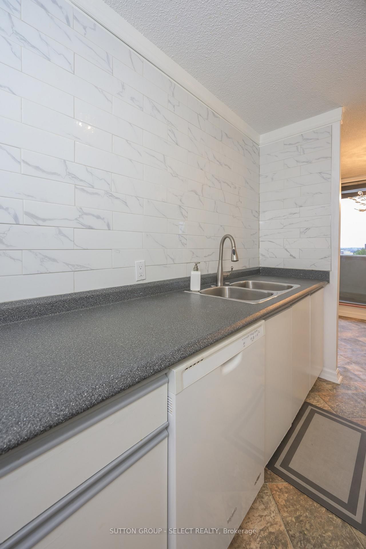 1103 Jalna Boulevard, Unit 601 - Photo 13