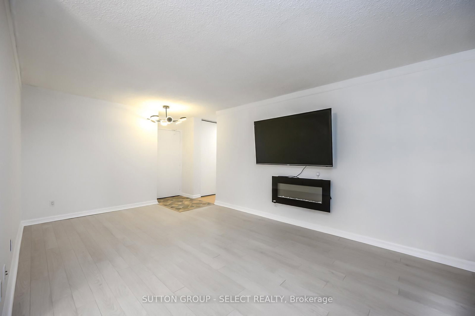 1103 Jalna Boulevard, Unit 601 - Photo 6