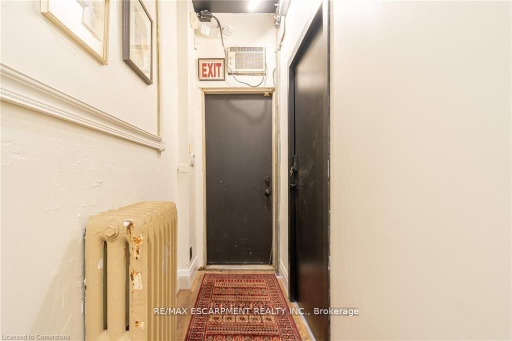 299 James Street N - Photo 6