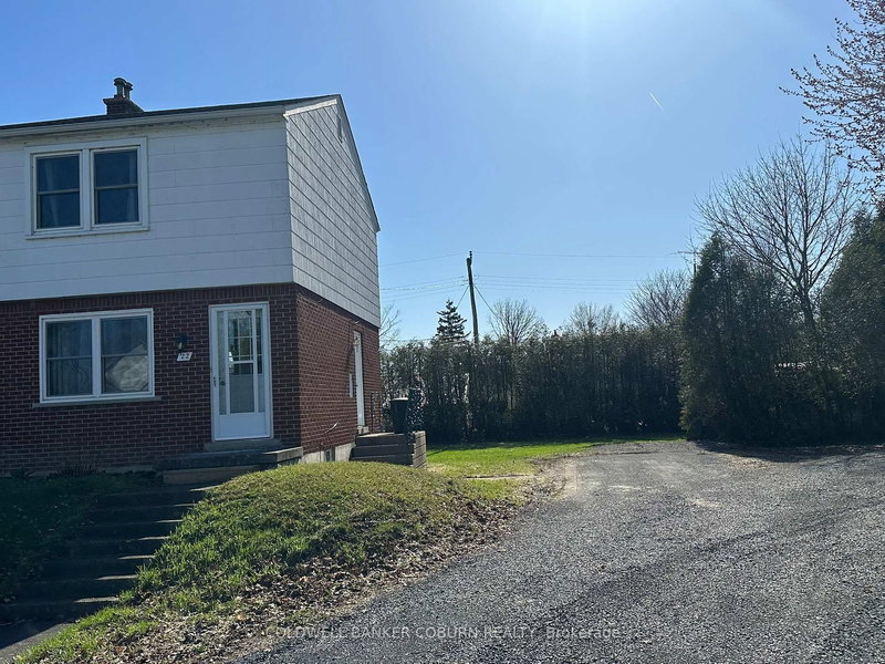 22 Casselman Rd, South Dundas, K0C 1X0 | Image 2