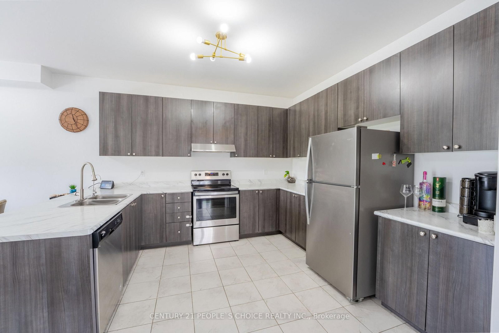 110 ELM Street - Photo 19