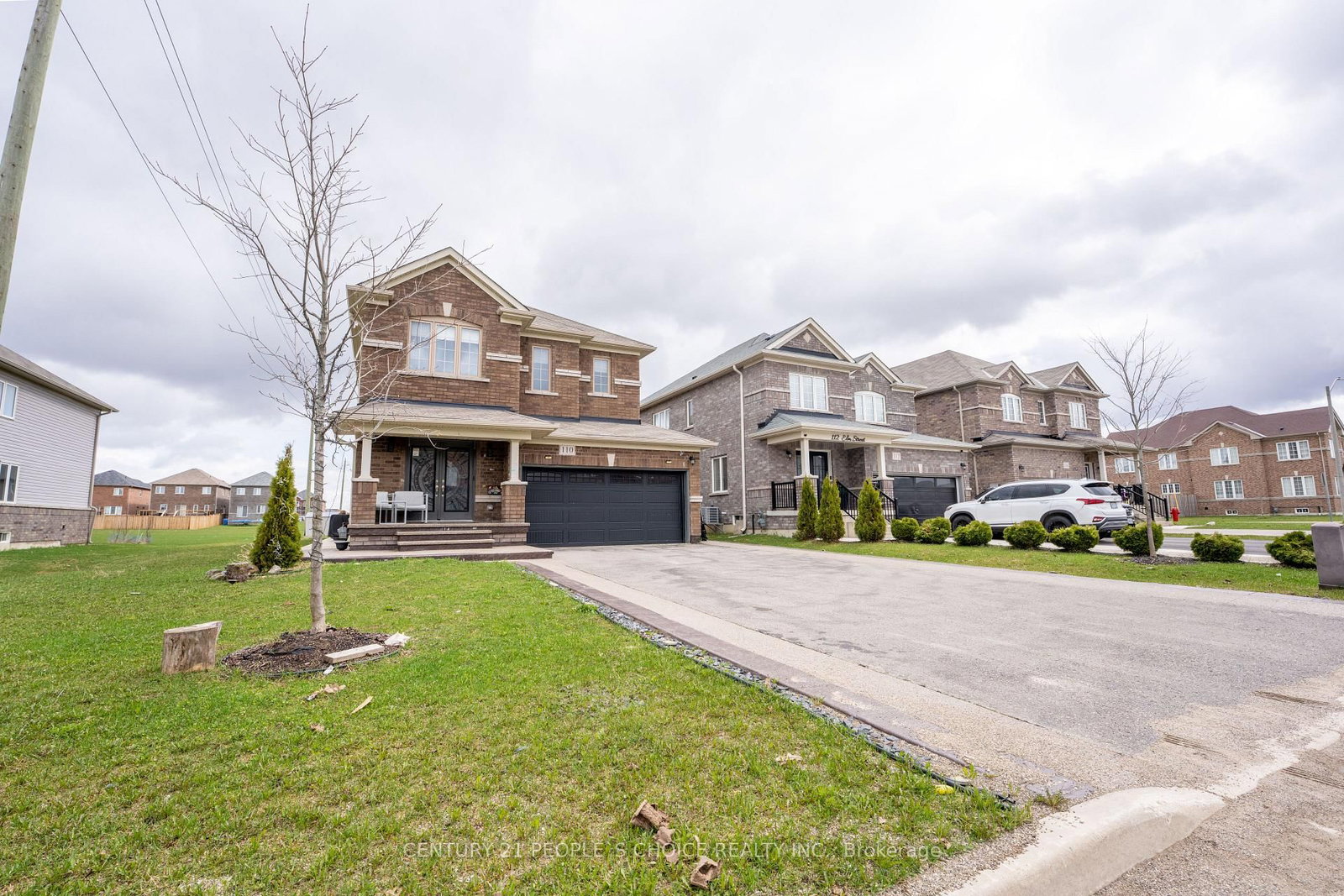 110 ELM Street - Photo 2