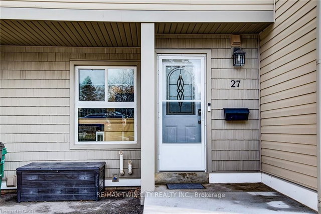 27 - 15 GREEN VALLEY Drive