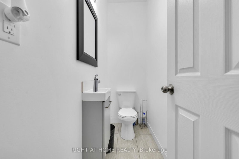 539 Campbell Ave, Windsor, N9B 2H5 | Image 3