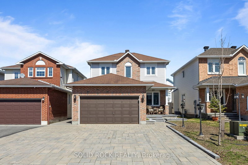 17 Shandon Ave, Nepean, K2J 4E1 | Image 2