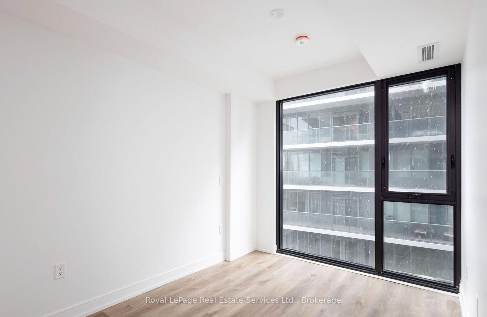 1 Jarvis Street, Unit 1011 - Photo 10