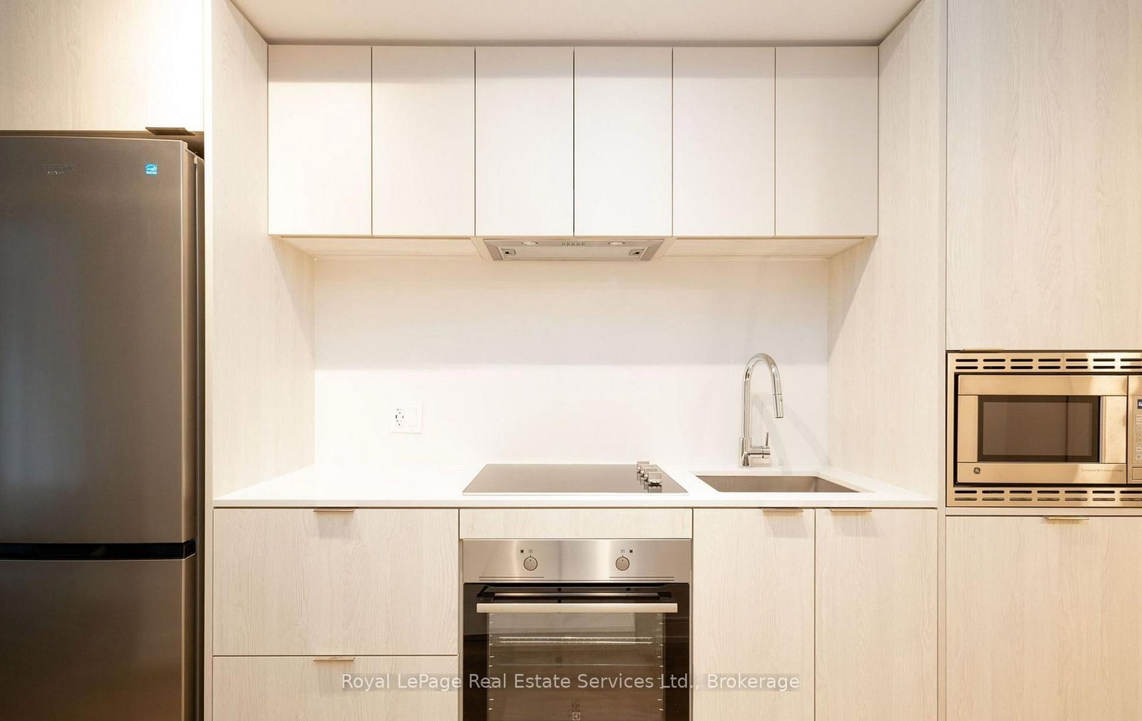 1 Jarvis Street, Unit 1011 - Photo 8