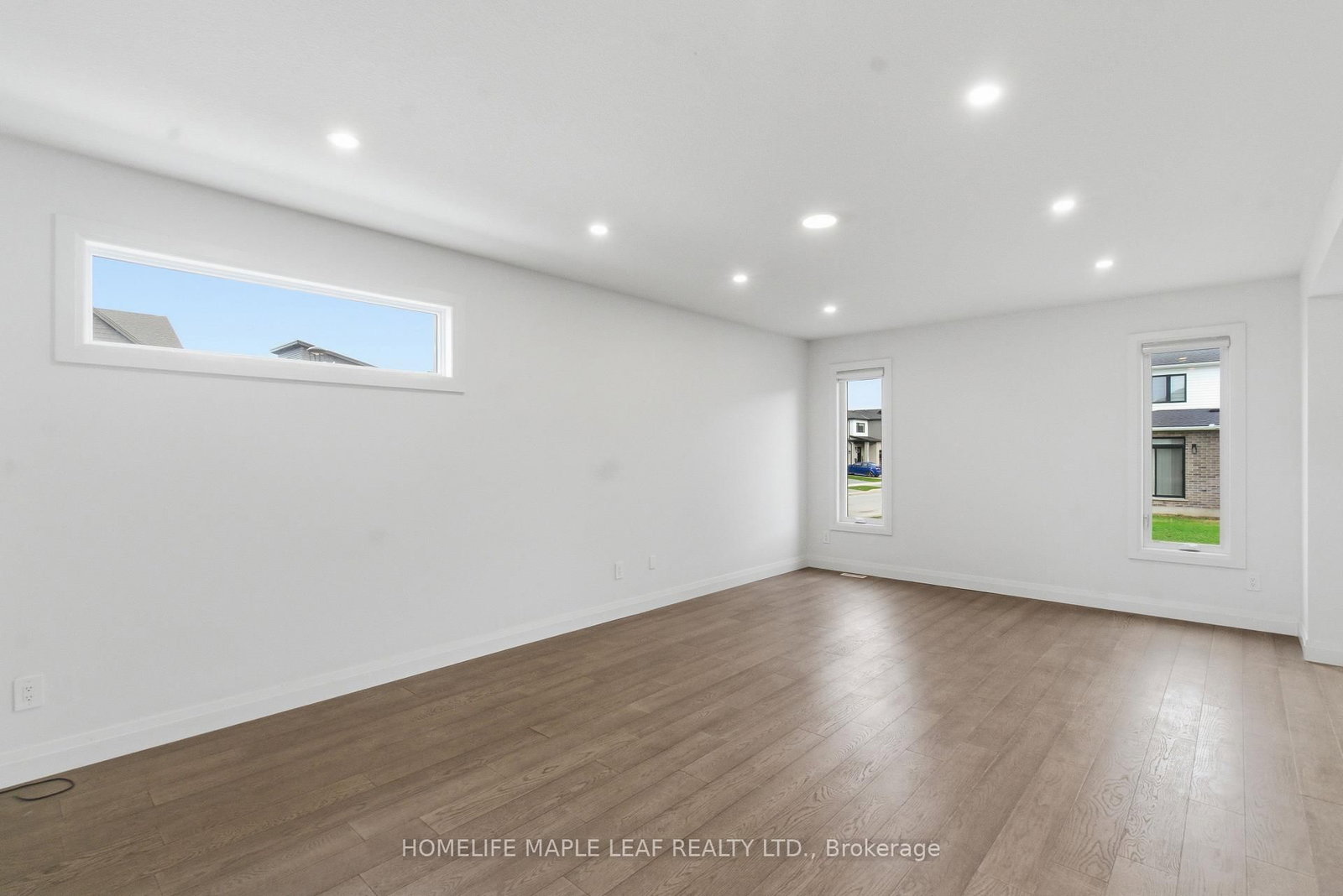 1566 Wright Crescent • London North, ON photo 15