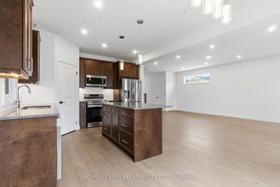1566 Wright Crescent • London North, ON photo 9