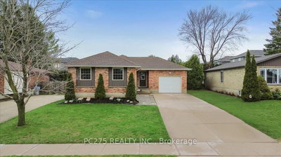 105 Gibson Cres | Lucan Biddulph | Image