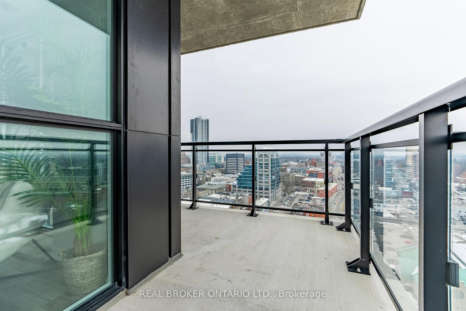 60 Charles Street W, Unit 1205 - Photo 15