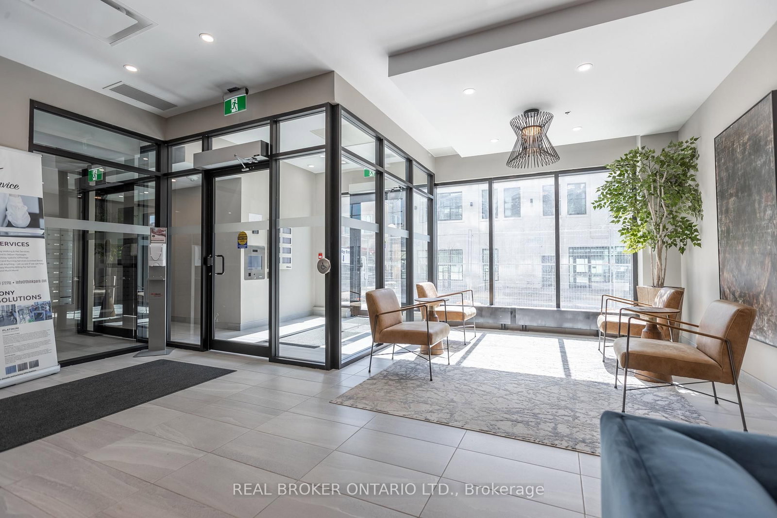 60 Charles Street W, Unit 1205 - Photo 3