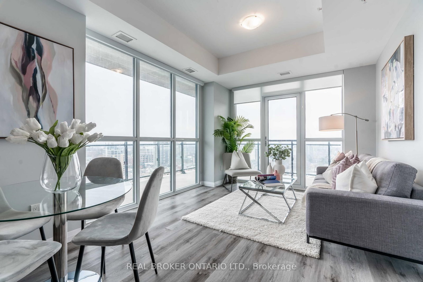 60 Charles Street W, Unit 1205 - Photo 7