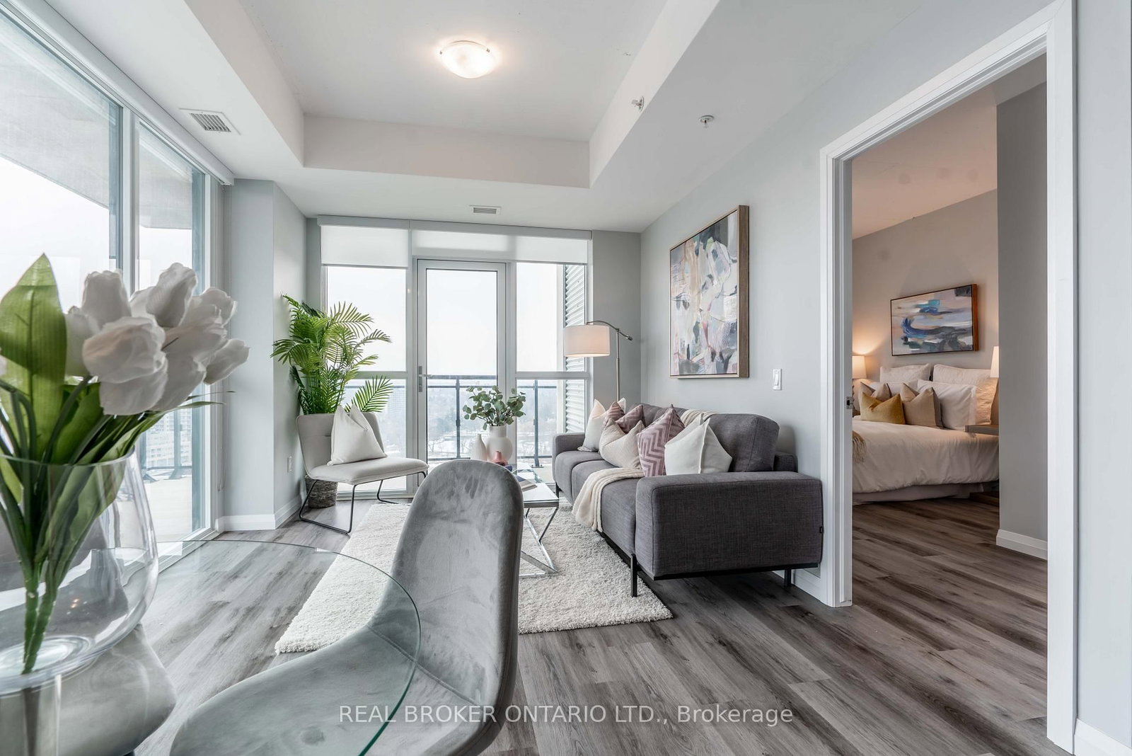 60 Charles Street W, Unit 1205 - Photo 8