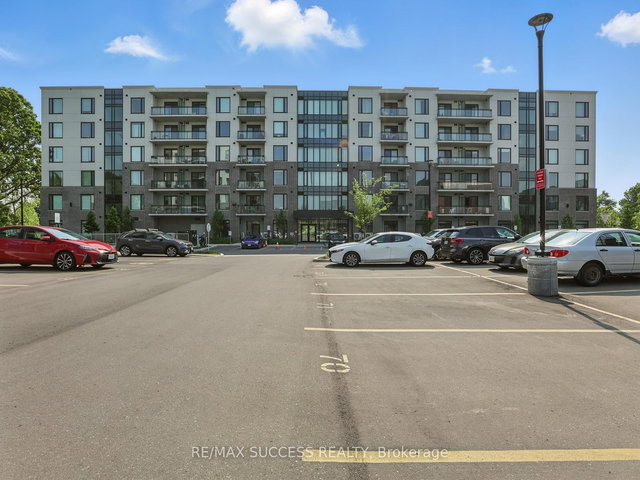 411 - 103 Roger Street