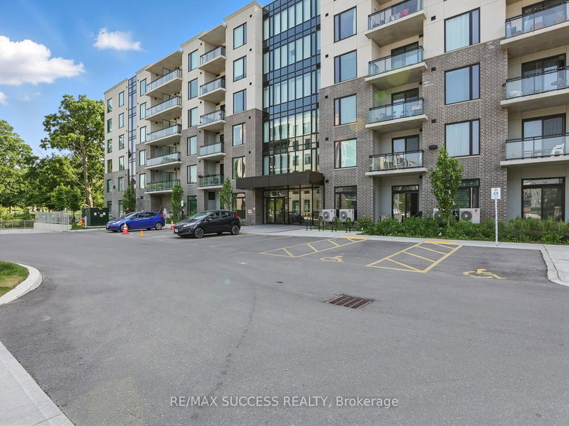 411 - 103 Roger St, Waterloo, N2J 0G2 | Image 3
